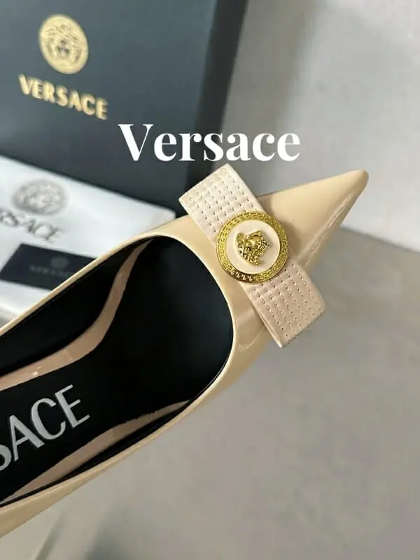 versace a talons hauts chaussures pour femme s_11747a54